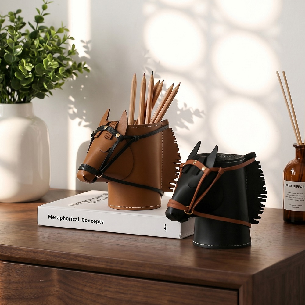 Luxury Leather Horse-head Stor - огляд і ціна Luxury Skincare Containers