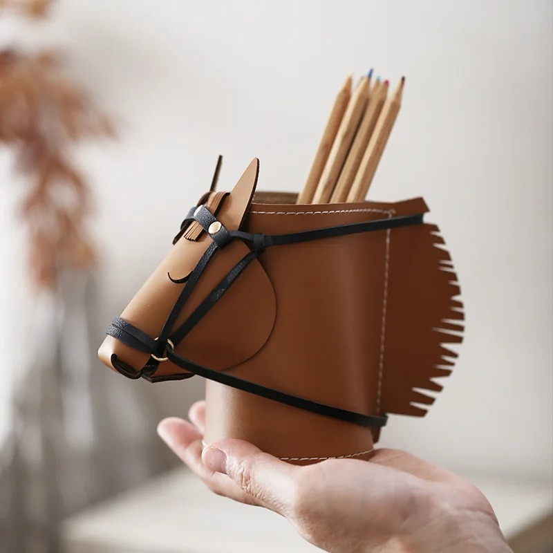 Luxury Leather Horse-head Stor - огляд і ціна Luxury Skincare Containers